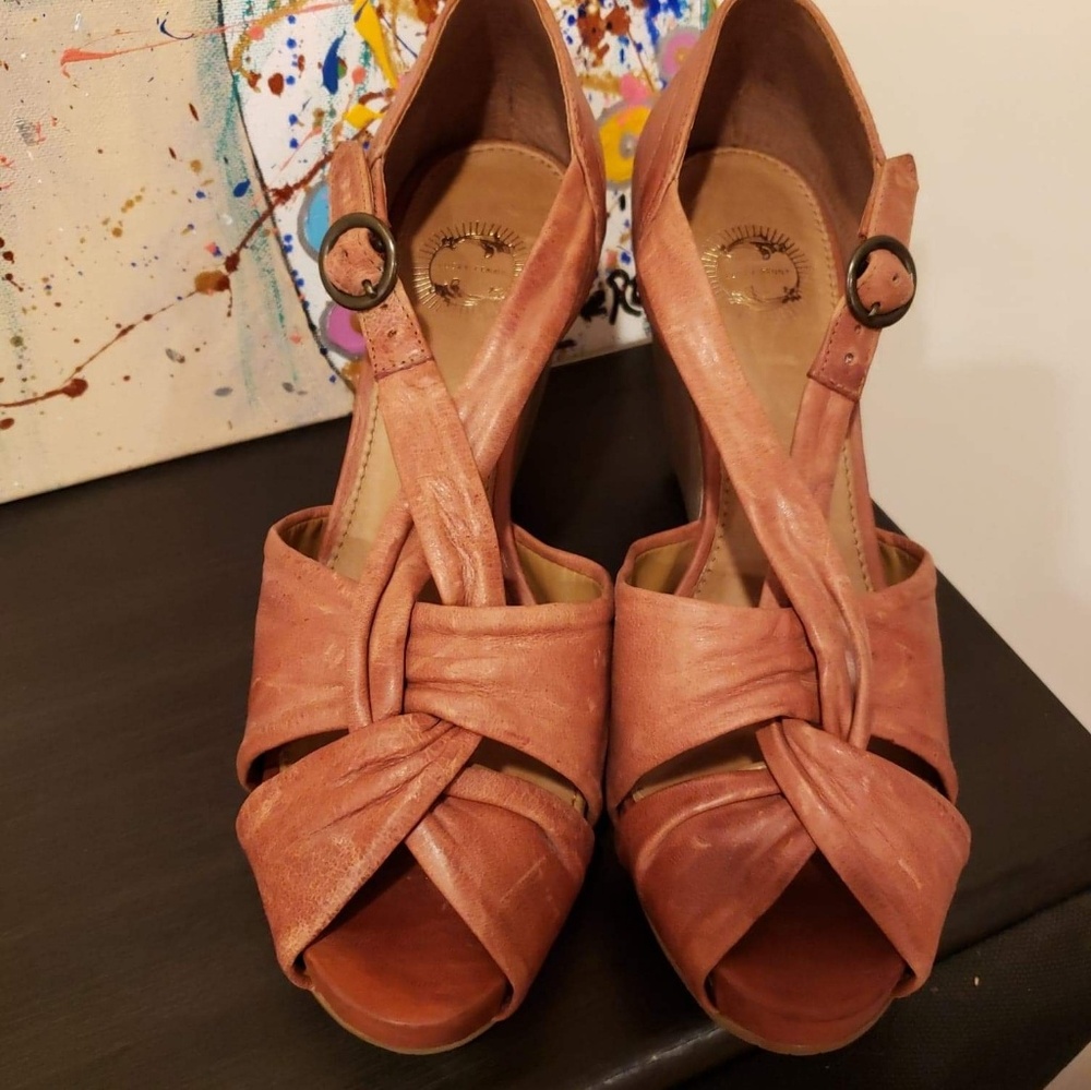 New Lucky Penny wooden heel sandal